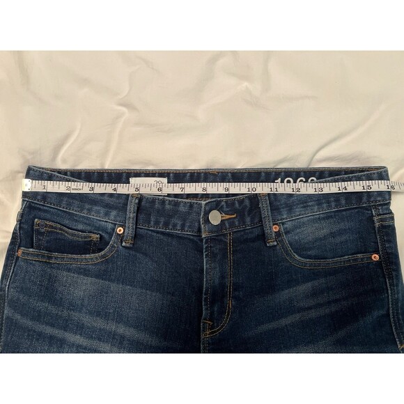 Gap Jeans 1969 Real Straight Distressed Women’s R 29 Dark Blue Denim - Picture 9 of 10
